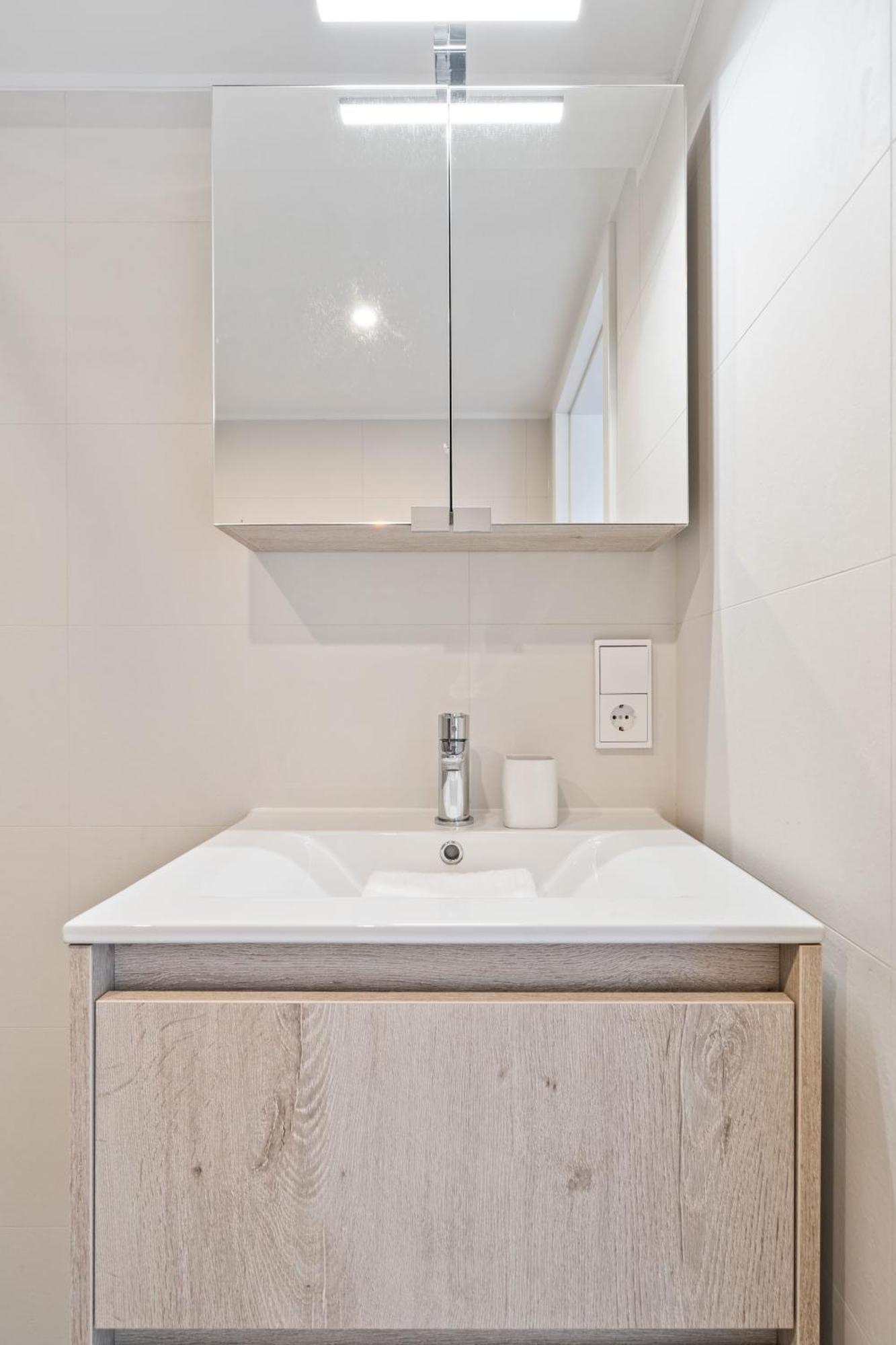 Modern Limpertsberg Studio Near City Center Люксембург Екстер'єр фото